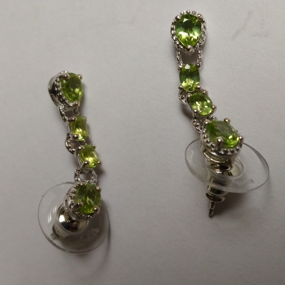 Jewelry - Stamped .925 Peridot Earrings